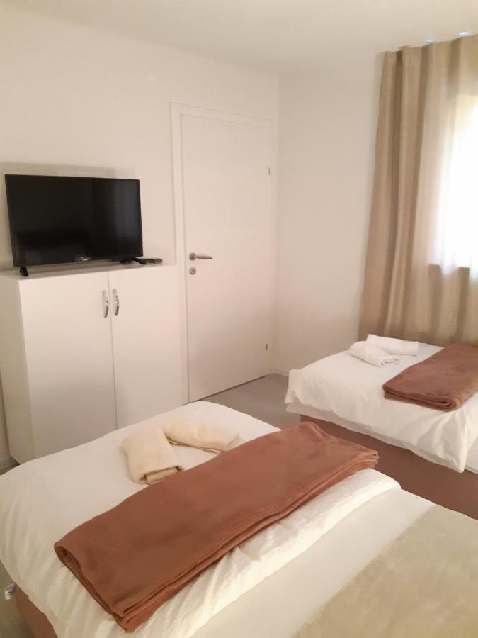 Apartman-Stan Na Dan -Stolac Apartment Exterior foto